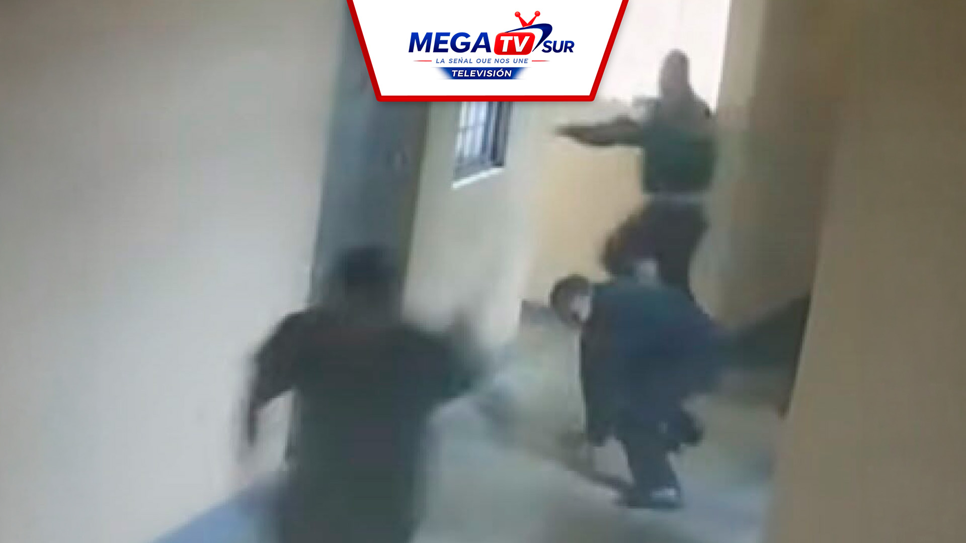 Dos detenidos escapan de carceleta judicial en Lima Sur